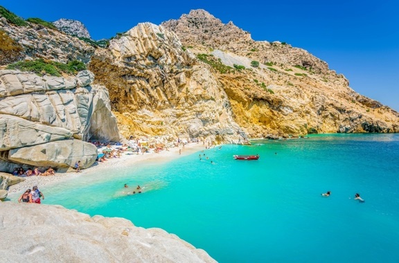 ikaria, isla del mar egeo